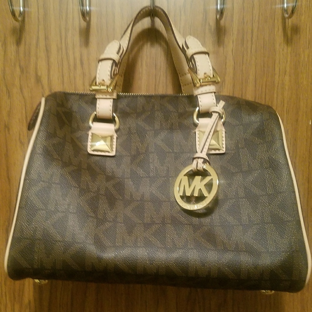 Authentic Michael Kors Brown Leather Bag